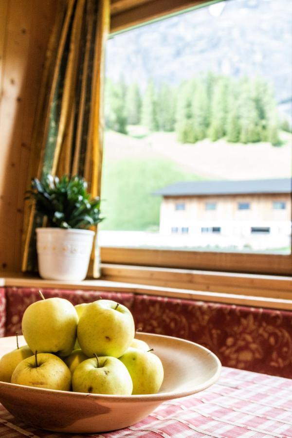 B&B - Hotel Ciasa Rue Blanch سان كاسيانو المظهر الخارجي الصورة