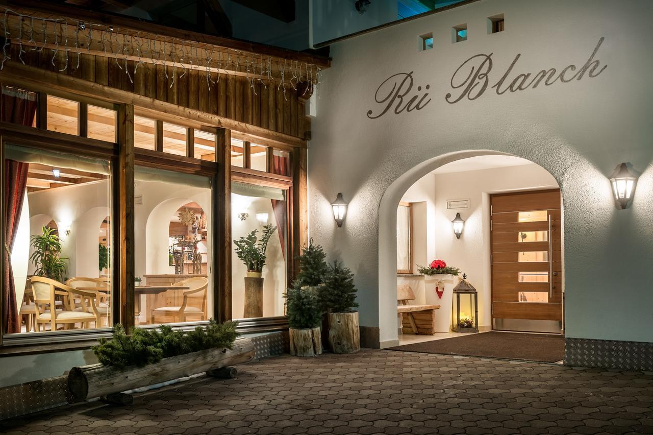 B&B - Hotel Ciasa Rue Blanch سان كاسيانو المظهر الخارجي الصورة